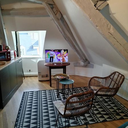 לה מאנש Appartement Henri II מראה חיצוני תמונה