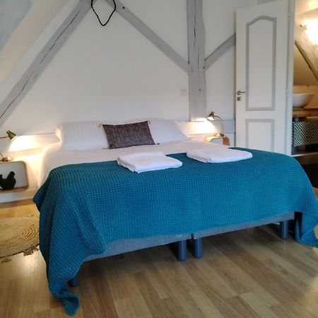 לה מאנש Appartement Henri II מראה חיצוני תמונה
