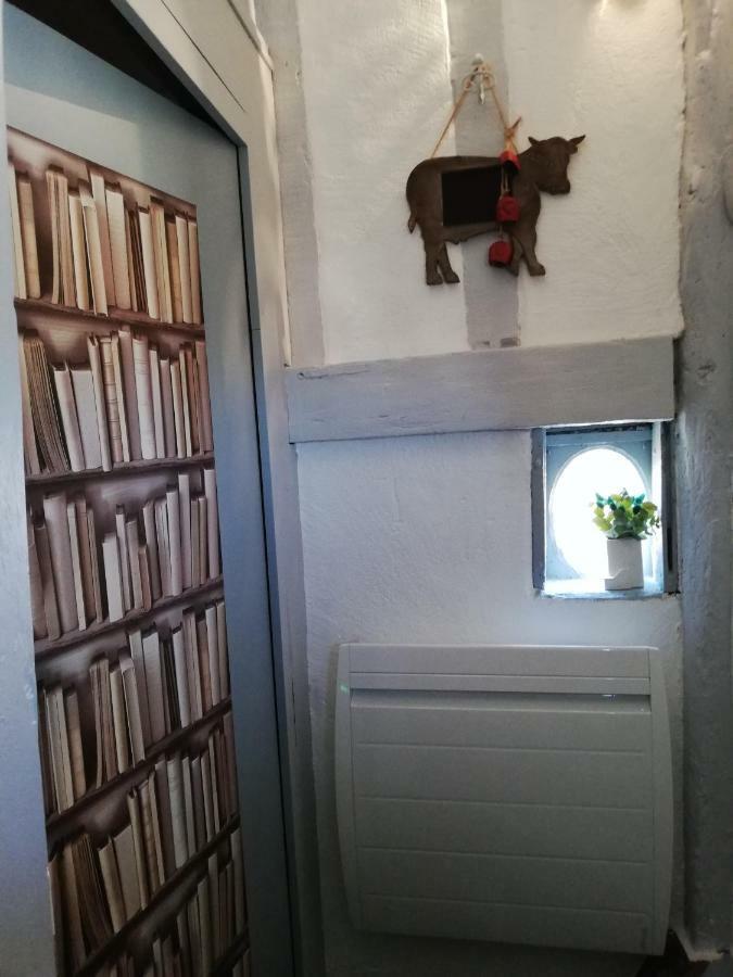 לה מאנש Appartement Henri II מראה חיצוני תמונה
