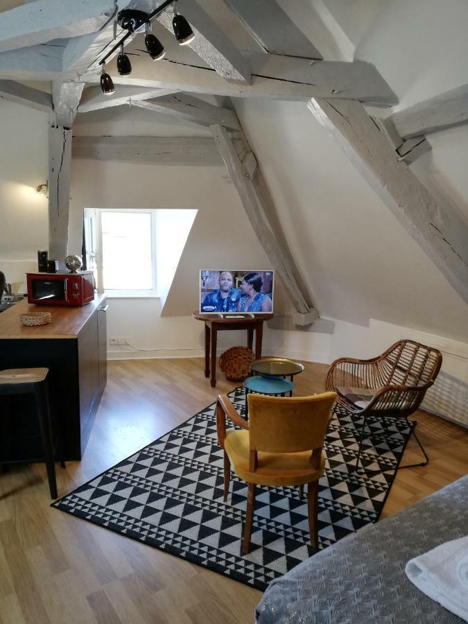 לה מאנש Appartement Henri II מראה חיצוני תמונה